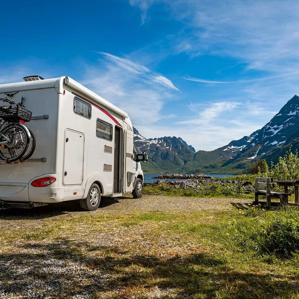 Prenájom obytného auta na Slovensku — Fiat Benimar Mileo (2026)